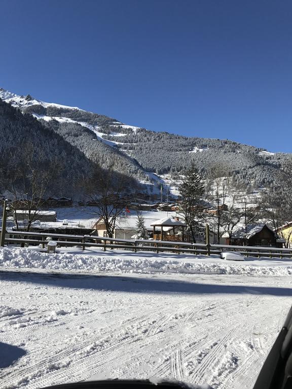 Zeren Bungalov Lejlighedshotel Uzungöl Eksteriør billede